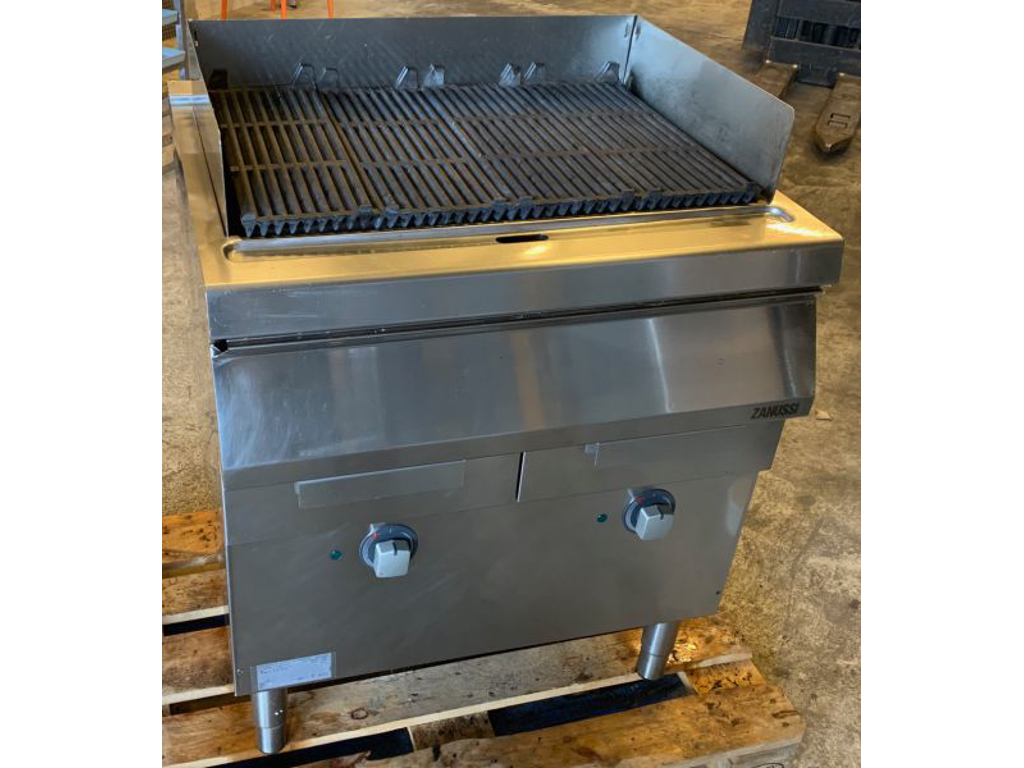 Brugt Power grill Zan 700 serie